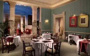 The top 5 star hotels in Malta and Gozo have great elegance and luxurious charm. Find our best pick with direct links for booking. Discover an oasis at the heart of the island.