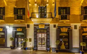 Here are the top 14 hotels in Valletta Malta. You will find a mix of luxury, cheap and also boutique hotels.