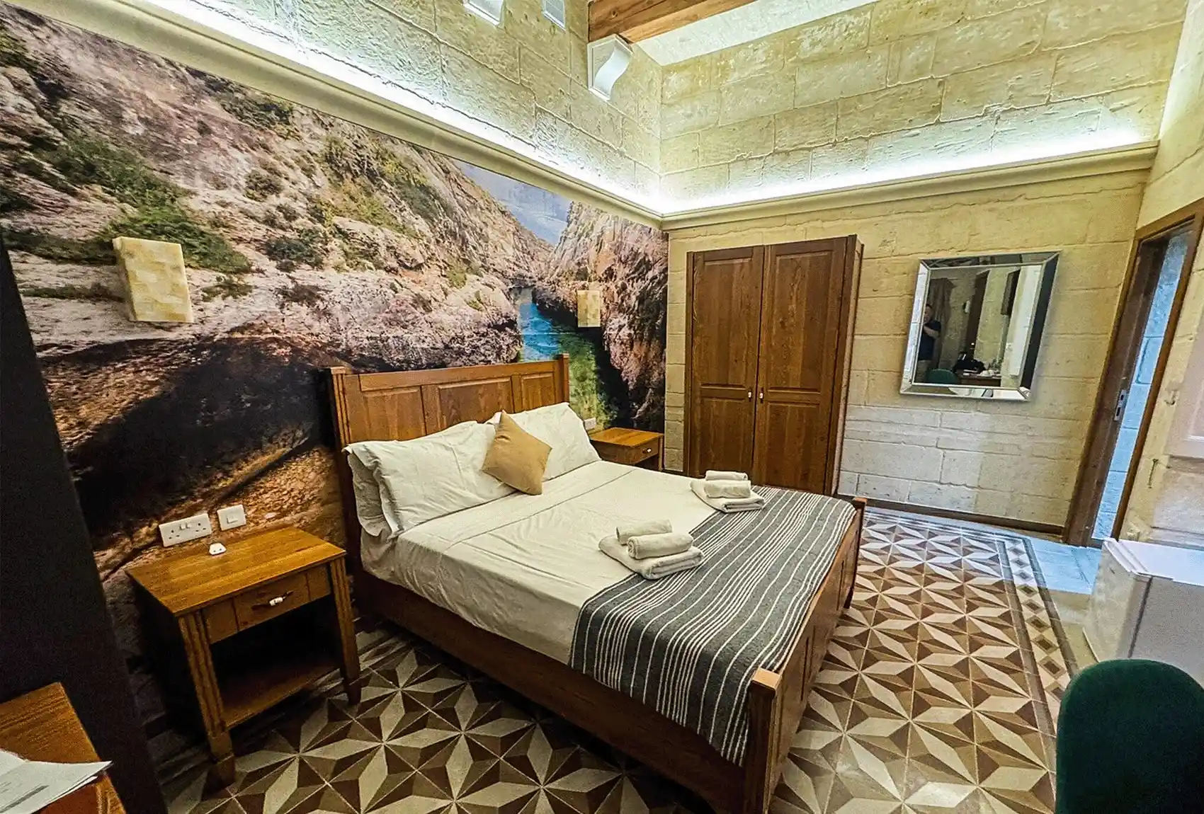 A double room at 39 St. George in Victoria, Gozo, Malta, in an old-style house.