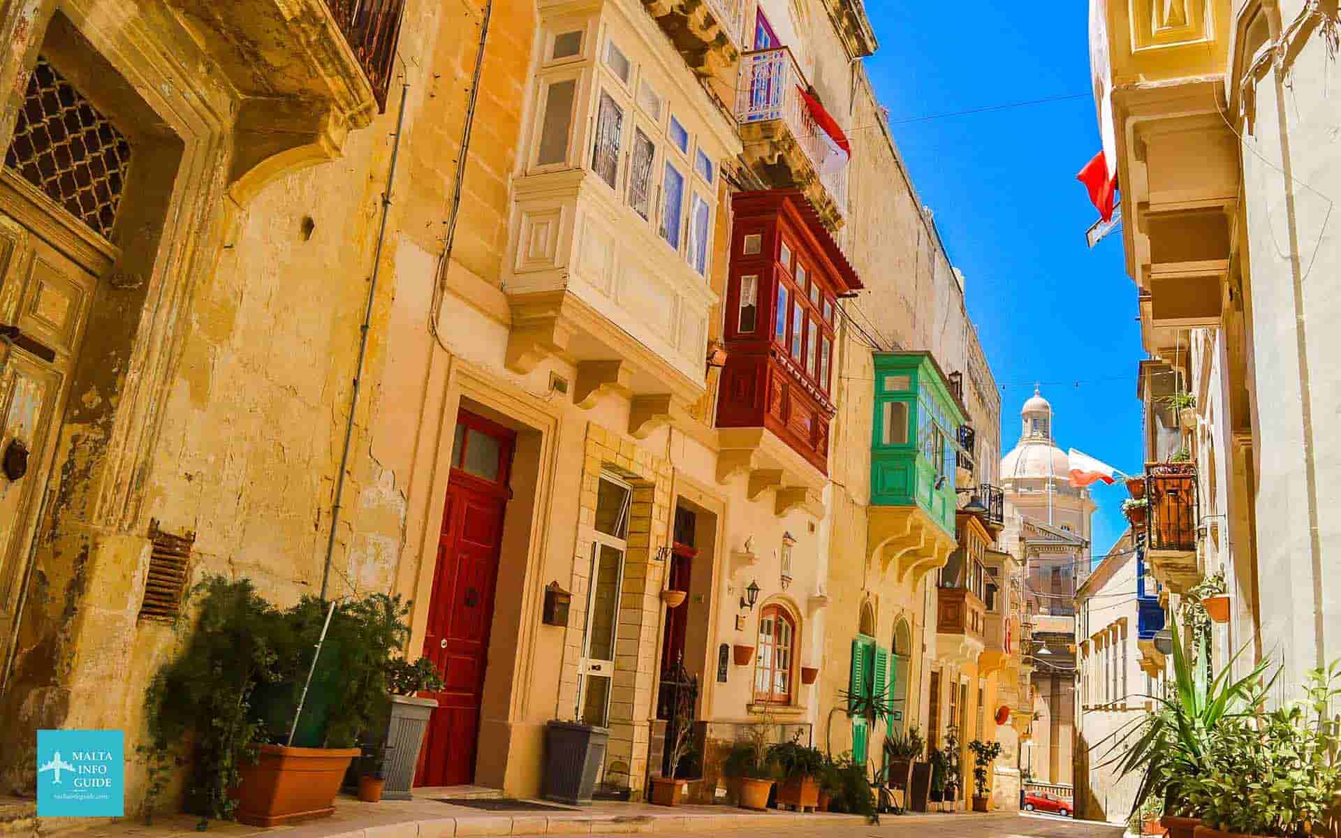 The beautiful narrow street in Birgu Malta.