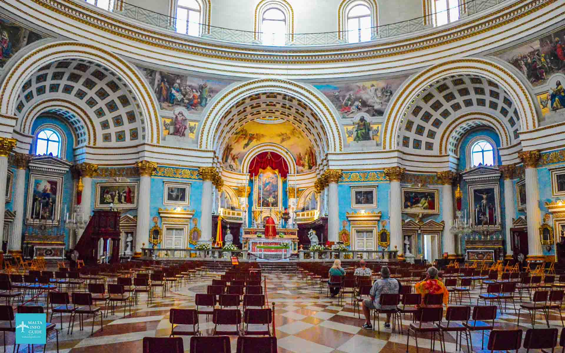 Inside Mosta Dome.
