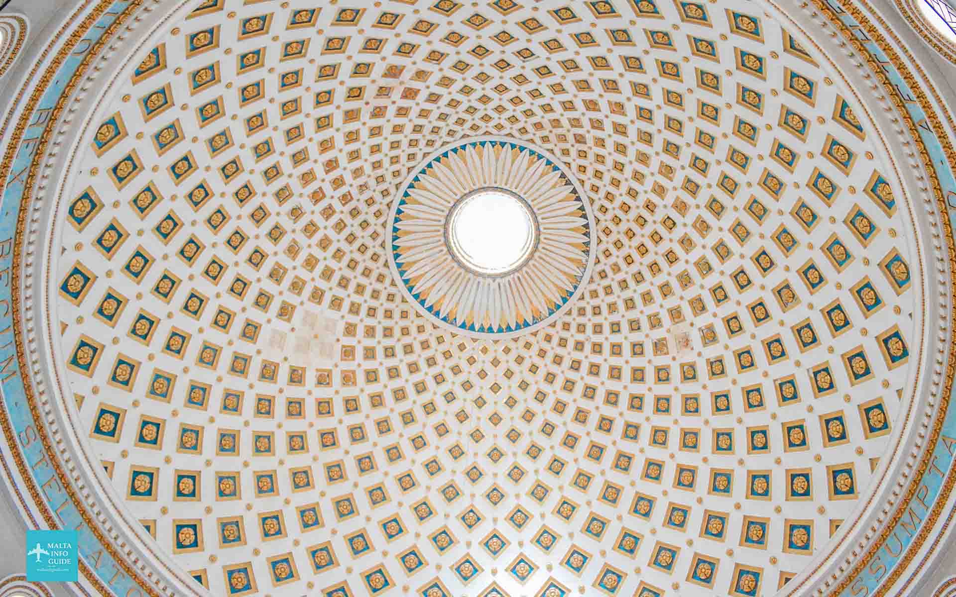 The Dome from inside the Rotunda.
