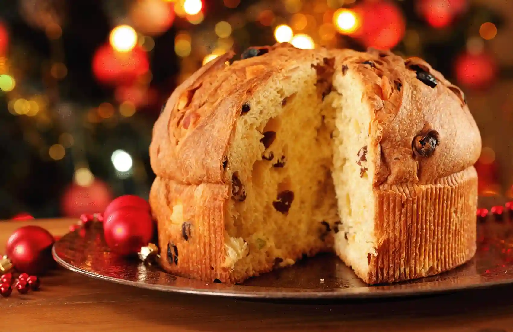 panettone-christmas-traditional-sweet.webp panettone-christmas-traditional-sweet.webp