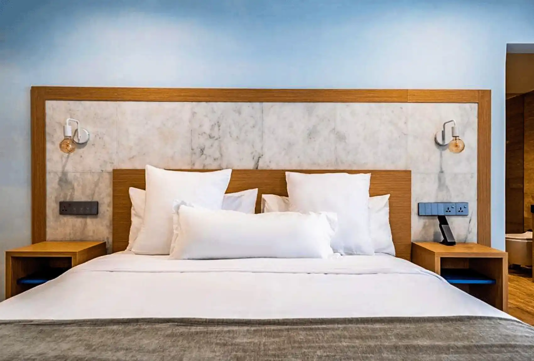 The Reef Hotel & Spa, Marsalforn, Gozo, Malta, offers modern double rooms