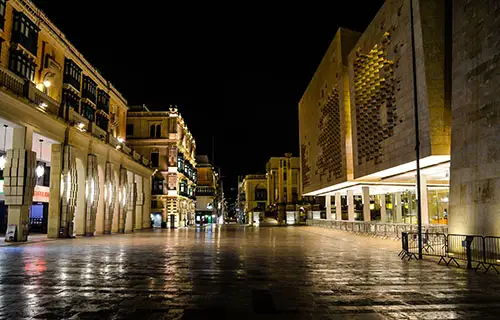 Night tour through Valletta, Mosta and Mdina. Click Here.