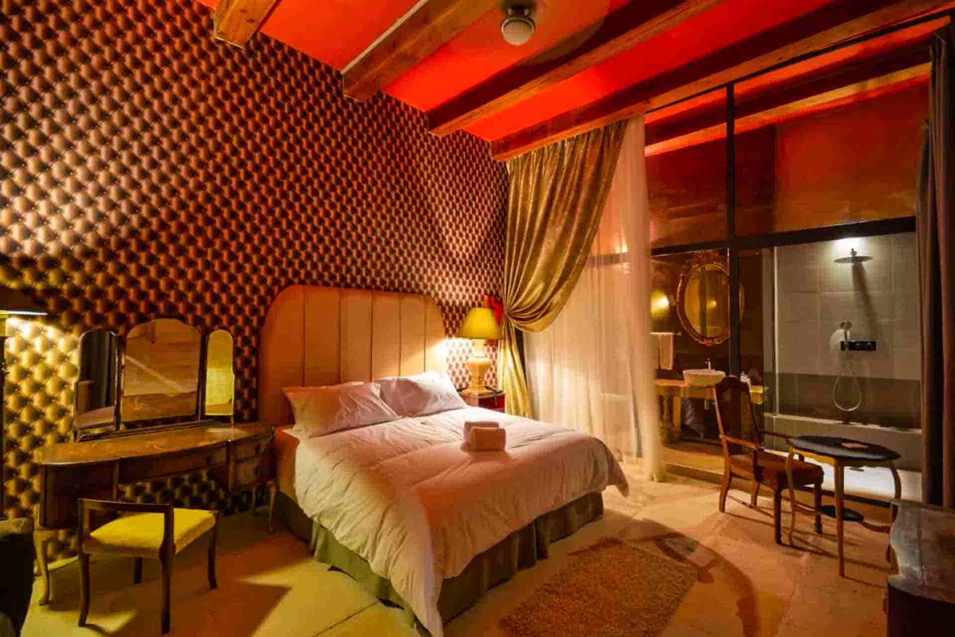 Check The Vincent Suites rates and reviews of Booking.com