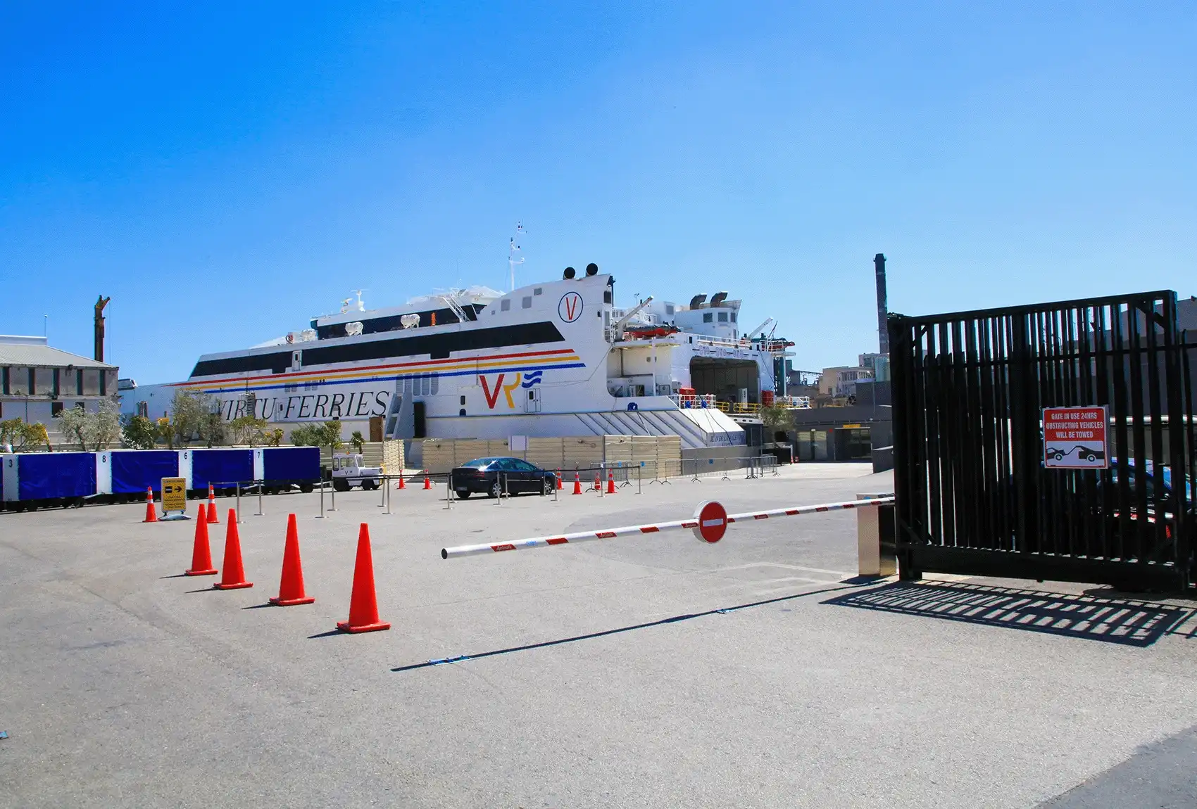 Terminale Virtu Ferries a La Valletta, Malta.