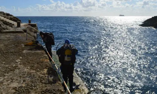 Malta scuba diving at Wied iz-Zurrieq